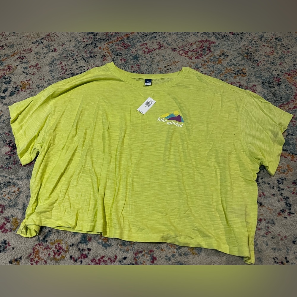 Old Navy cropped tshirt, size XXL, Hike Minded Women’s